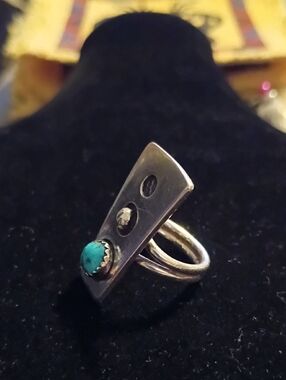 Authentic Wild Abstract Rare Vintage Navajo Sterling Silver Signed Ring